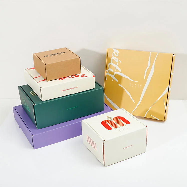 ダンボールポスト